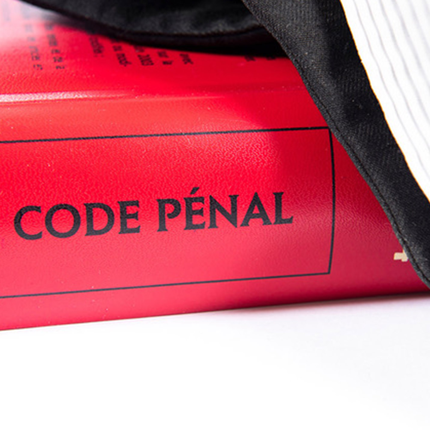Photo code penal Amele ALIOUANE, JUSTICE